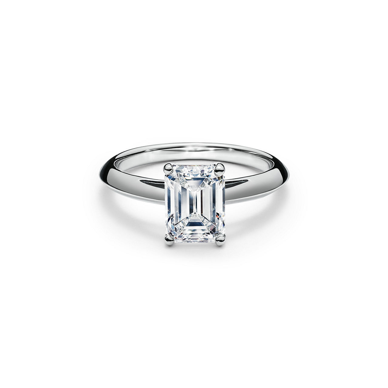 Emerald-cut Diamond Engagement Ring in Platinum