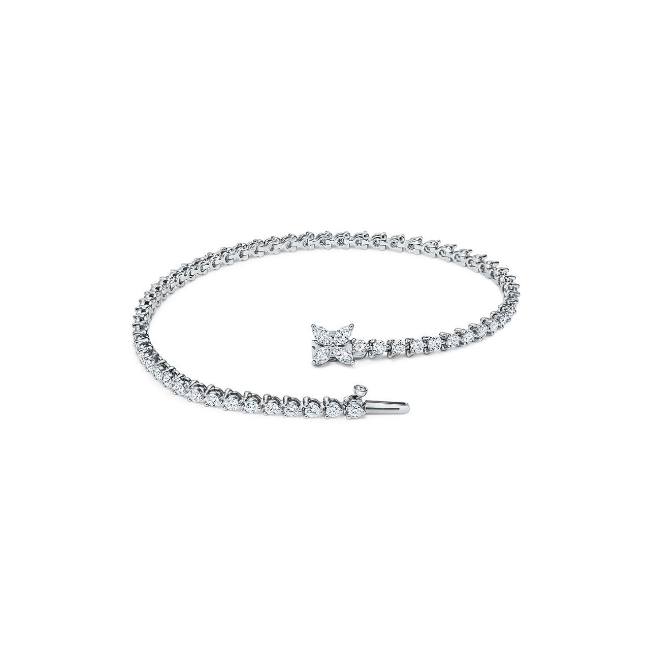 Tennis Bracelet in Platinum with Diamonds