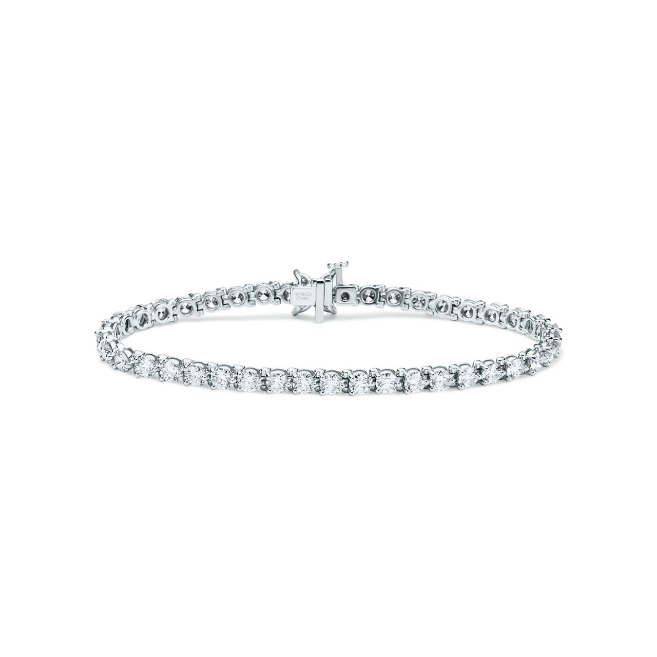 Tennis Bracelet in Platinum with Diamonds