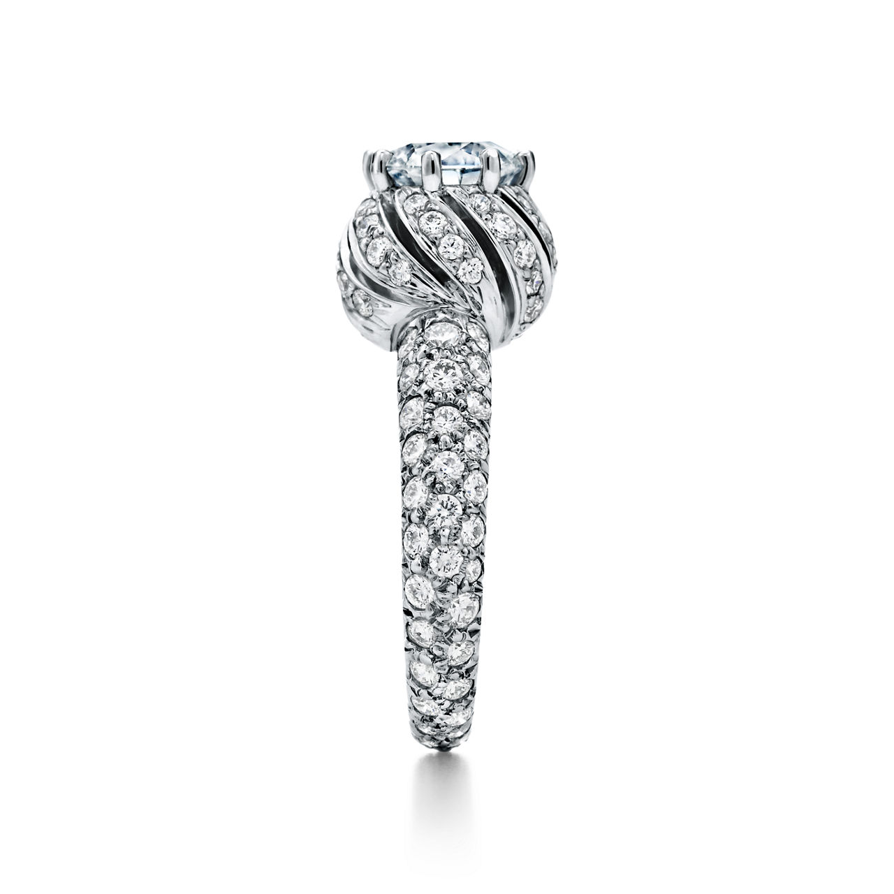 Buds Round Brilliant Engagement Ring with a Diamond Platinum Band