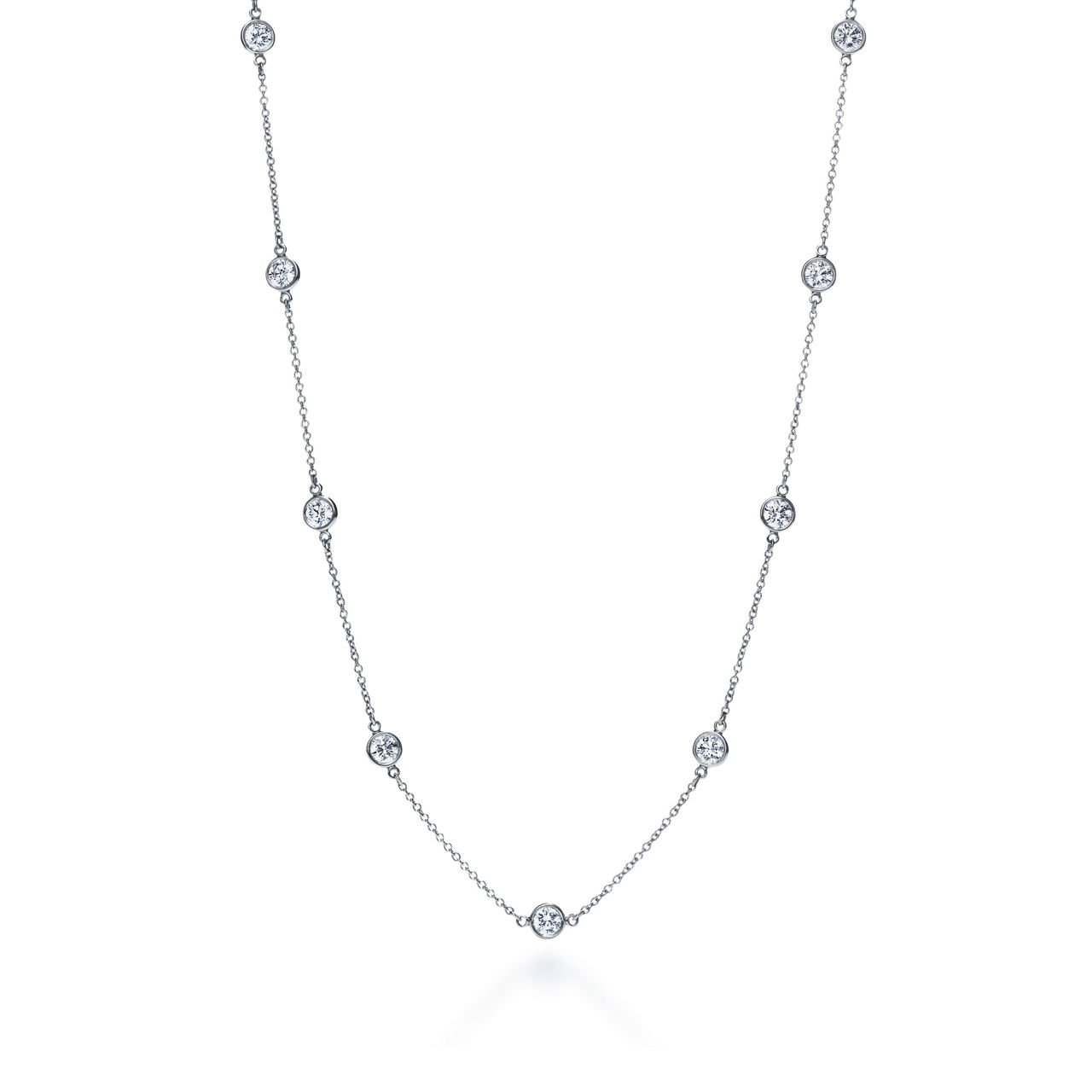 Platinum Necklace with Round Brilliant Diamonds