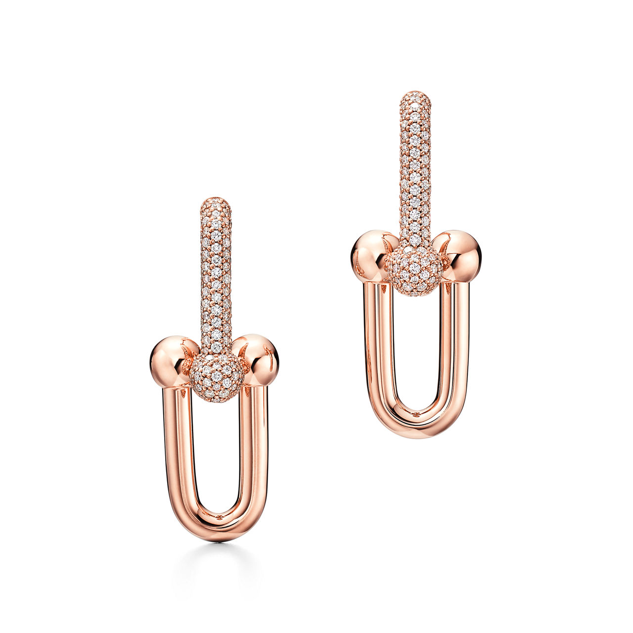 Large Link Earrings in White Gold with Pavé Diamonds
